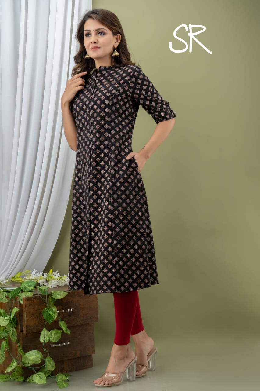 High Quality Georgette Designer Kurti*@ 740/- +shipping *Umbrella cut*  Lining attached 3/4 Sleeve Back knot 46 in length Color :… | Instagram